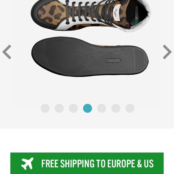 Shoes - Picture 4 of 7